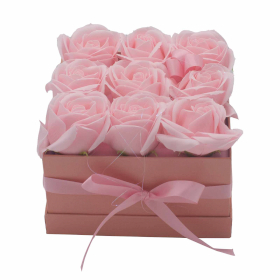 Aranjament  Flori de Săpun în Cutie Cadou - 9 Trandafiri Roz - Pătrat