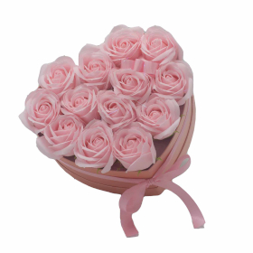 Aranjament  Flori de Săpun în Cutie Cadou - 13 Trandafiri Roz - Inimă