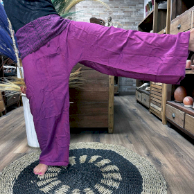 Pantaloni de Yoga și Festival - Mandala Thai Fisherman Mantra pe Violet