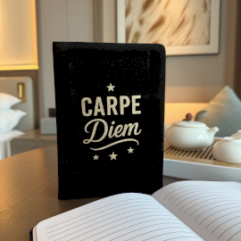 Agendă de Catifea – 80 de pagini – Carpe Diem – Negru