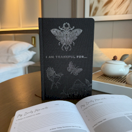Jurnal de Recunoștință Negru – 120 de pagini – I am Thankful For… cu Margine Argintie