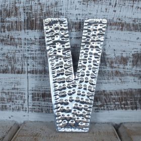 4x Litere Decorative din Aluminiu - V