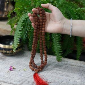 Brățară 108 Rudraksha Mala - Maro